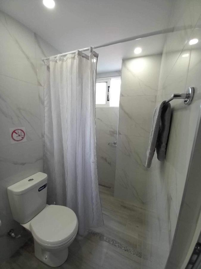 Villa Gkoros House Old Town Himare Esterno foto